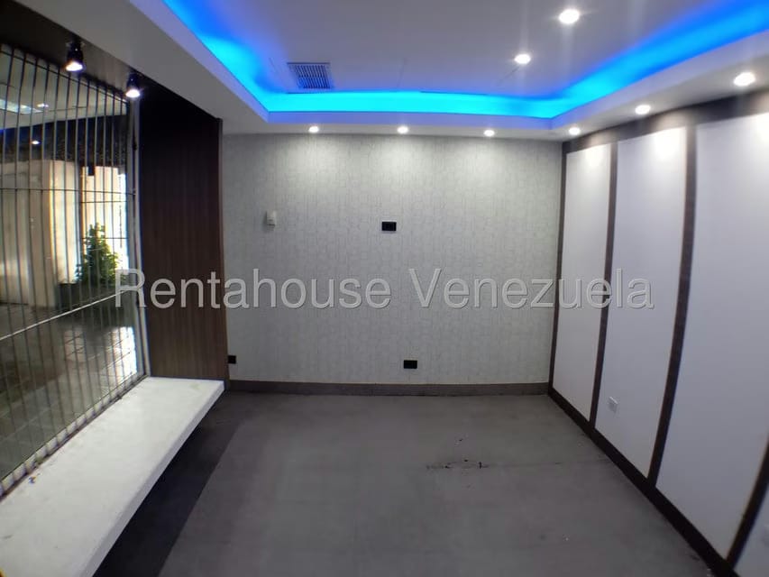 Comercial (Local Comercial) en Alquiler en Los Ruices, Distrito Metropolitano - 15