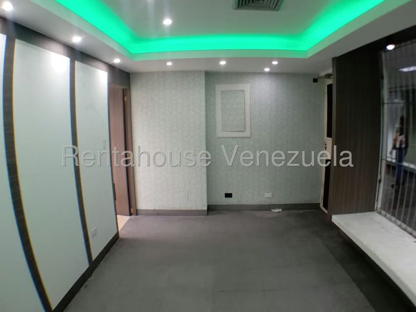 Comercial (Local Comercial) en Alquiler en Los Ruices, Distrito Metropolitano - 16