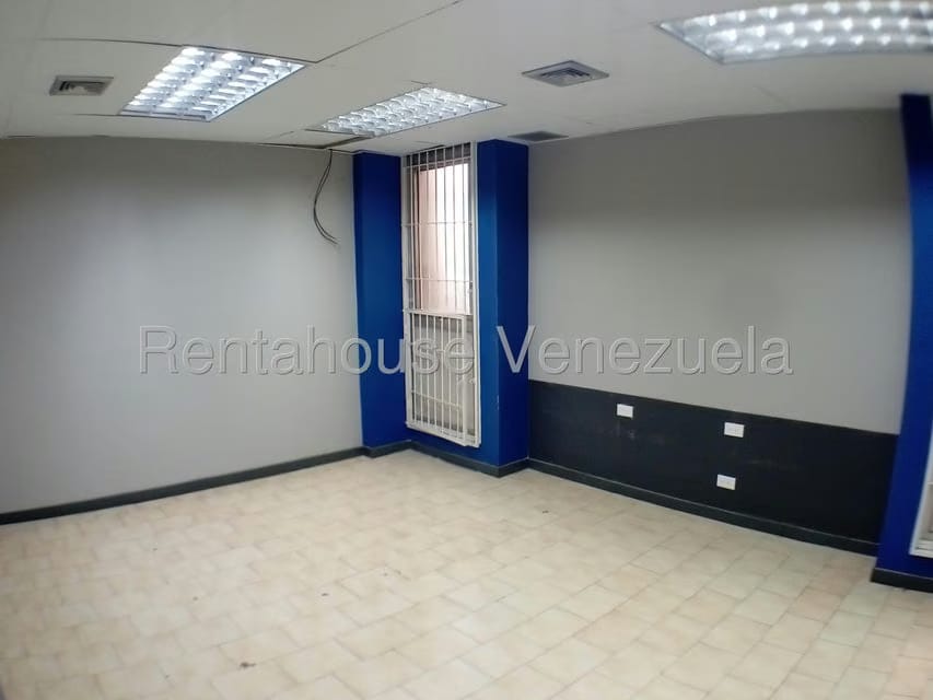 Comercial (Local Comercial) en Alquiler en Los Ruices, Distrito Metropolitano - 7
