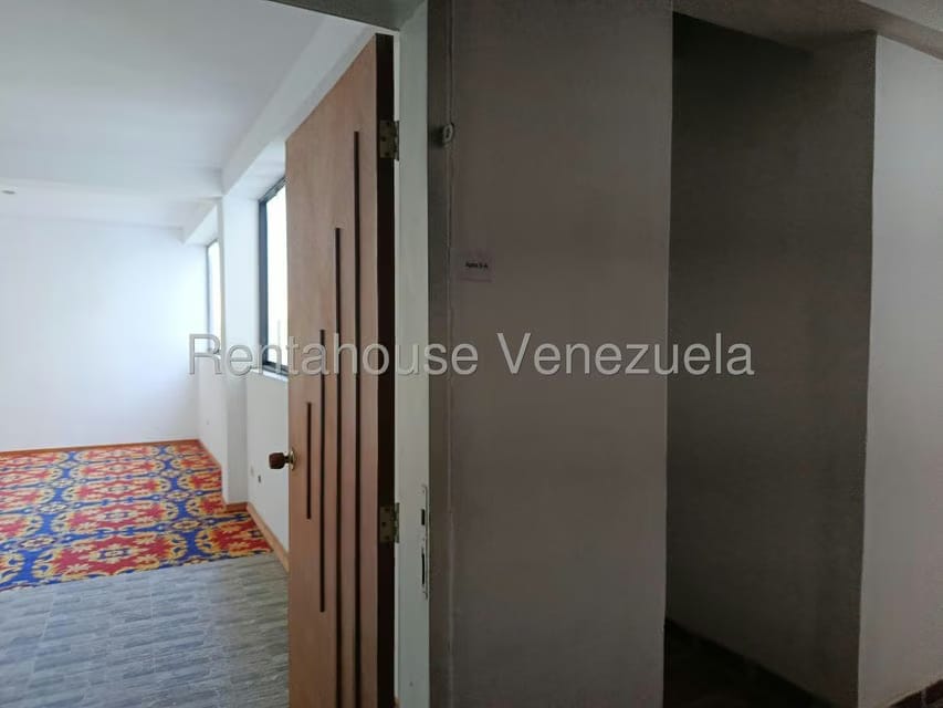 Apartamento (1 Nivel) en Venta en Macuto, Vargas - 4