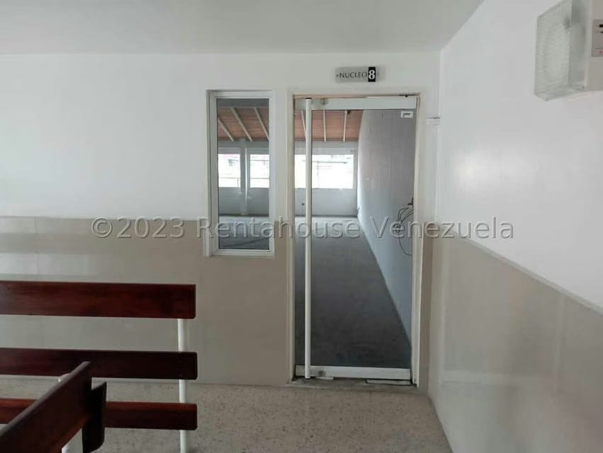 Comercial (Local Comercial) en Alquiler en Avenida 4, Merida - 2