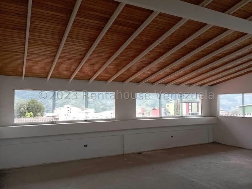 Comercial (Local Comercial) en Alquiler en Avenida 4, Merida - 23