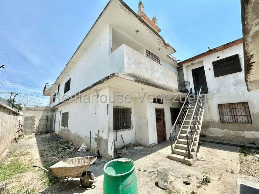 Casa (1 Nivel) en Venta en Zona Este, Lara - 4