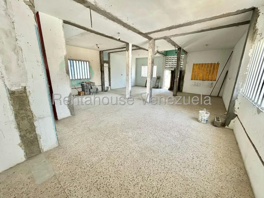 Casa (1 Nivel) en Venta en Zona Este, Lara - 10