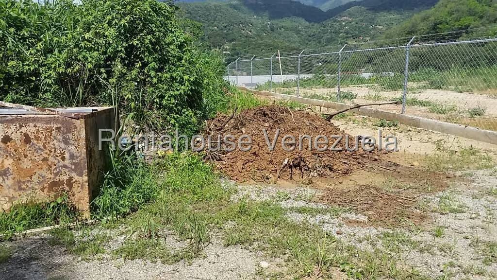Terreno (Comercial) en Venta en Mampote, Miranda - 19