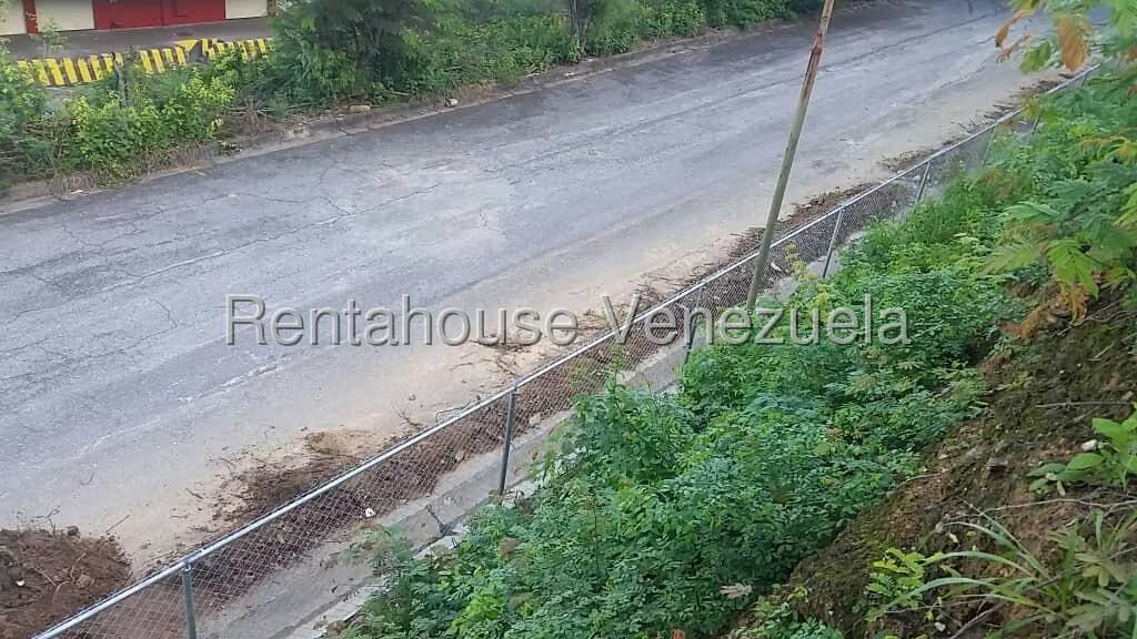 Terreno (Comercial) en Venta en Mampote, Miranda - 9