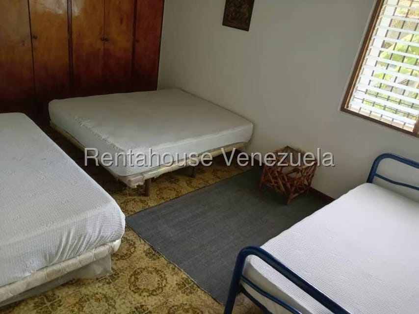 Apartamento (1 Nivel) en Venta en Flor de Mayo, Miranda - 12