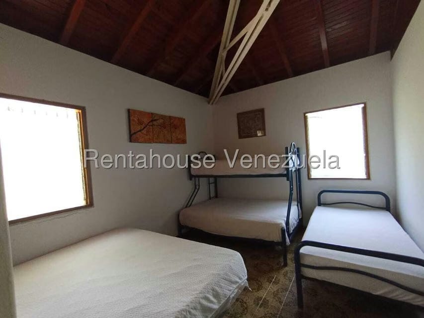Apartamento (1 Nivel) en Venta en Flor de Mayo, Miranda - 17