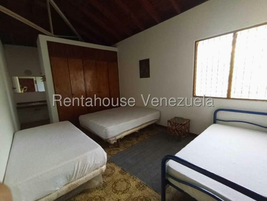 Apartamento (1 Nivel) en Venta en Flor de Mayo, Miranda - 18