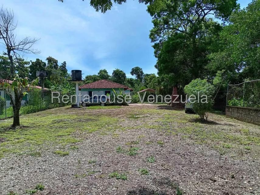 Apartamento (1 Nivel) en Venta en Flor de Mayo, Miranda - 28