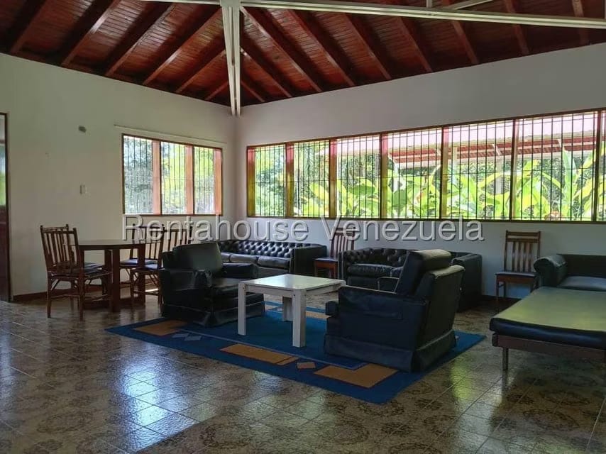 Apartamento (1 Nivel) en Venta en Flor de Mayo, Miranda - 6