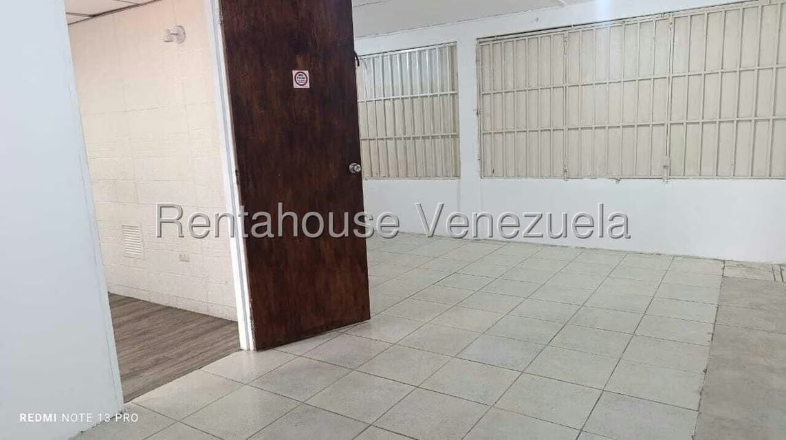 Comercial (Local Comercial) en Alquiler en Colinas de Bello Monte, Distrito Metropolitano - 8