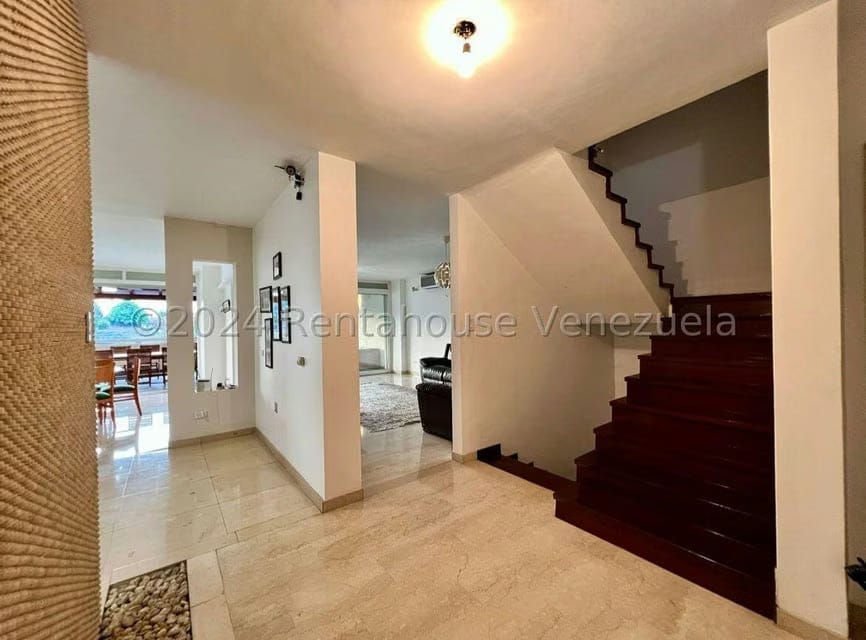 Casa (Multipes Niveles) en Venta en Colinas de Bello Monte, Distrito Metropolitano - 3
