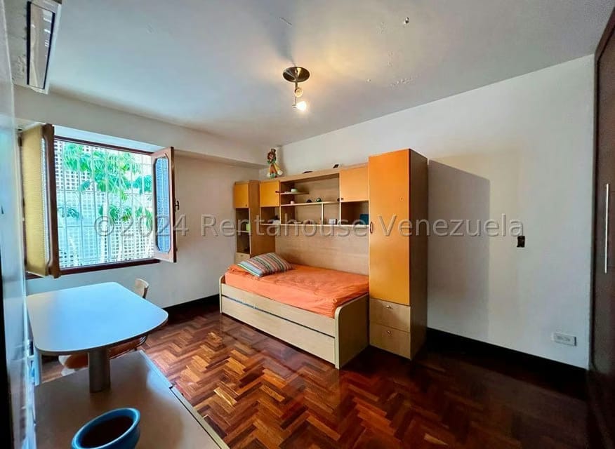 Casa (Multipes Niveles) en Venta en Colinas de Bello Monte, Distrito Metropolitano - 24