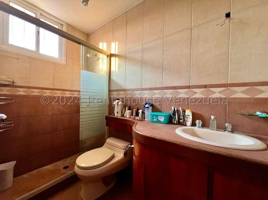 Casa (Multipes Niveles) en Venta en Colinas de Bello Monte, Distrito Metropolitano - 29