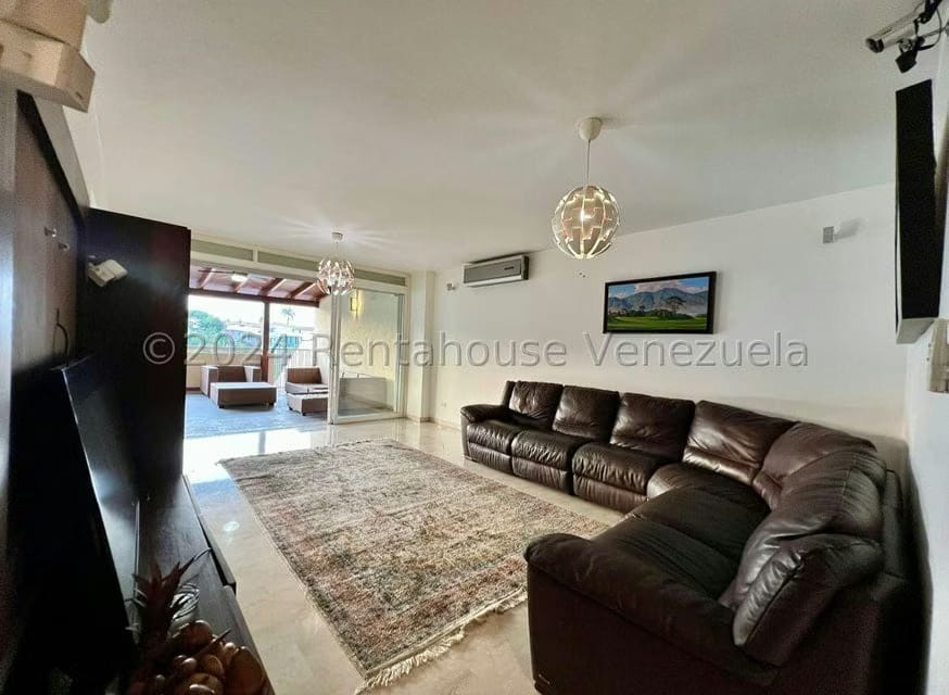 Casa (Multipes Niveles) en Venta en Colinas de Bello Monte, Distrito Metropolitano - 4