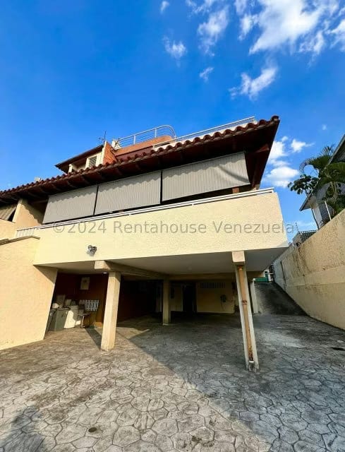Casa (Multipes Niveles) en Venta en Colinas de Bello Monte, Distrito Metropolitano - 31