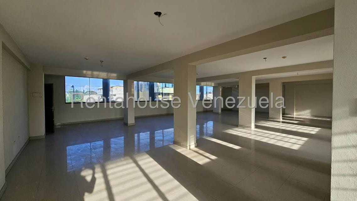 Comercial (Edificio) en Alquiler en Centro, Portuguesa - 20