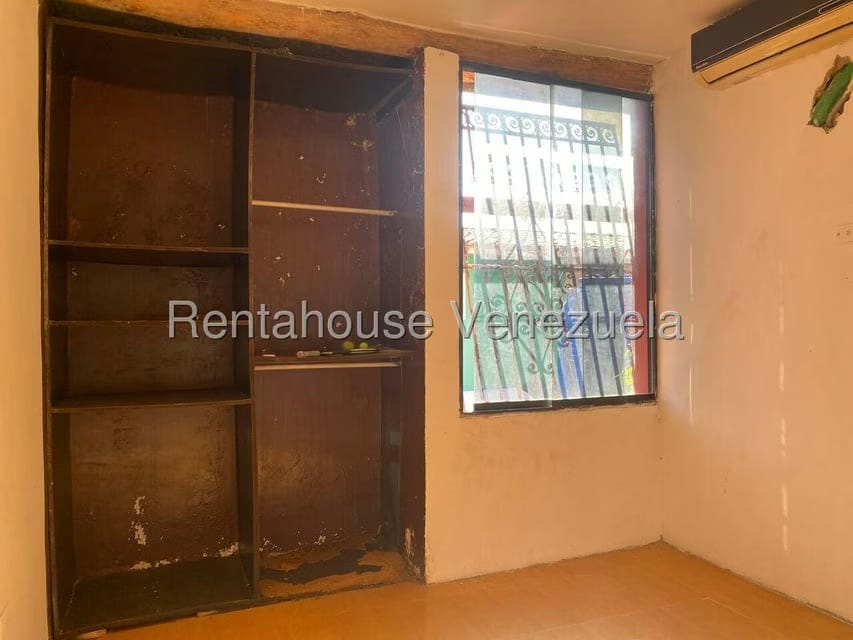 Townhouse (Duplex) en Venta en Monteserino, Carabobo - 51