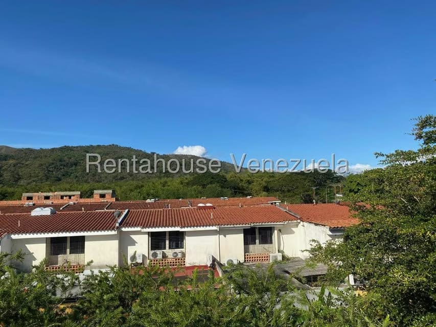 Townhouse (Duplex) en Venta en Monteserino, Carabobo - 56