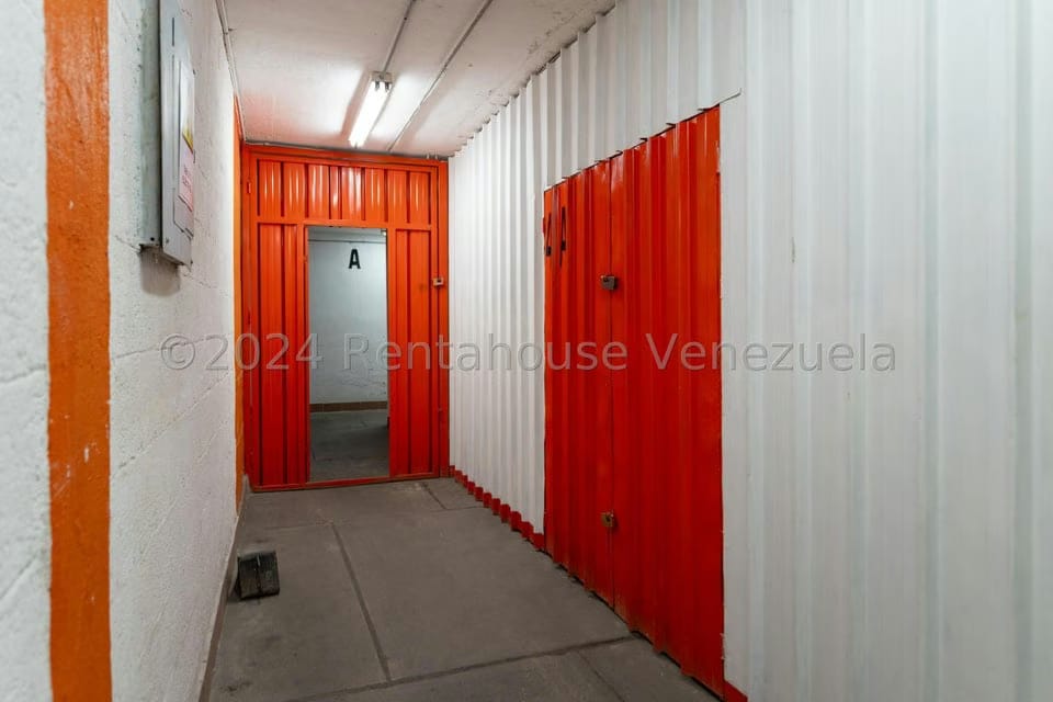 Comercial (Local Comercial) en Venta en La Candelaria, Distrito Metropolitano - 25