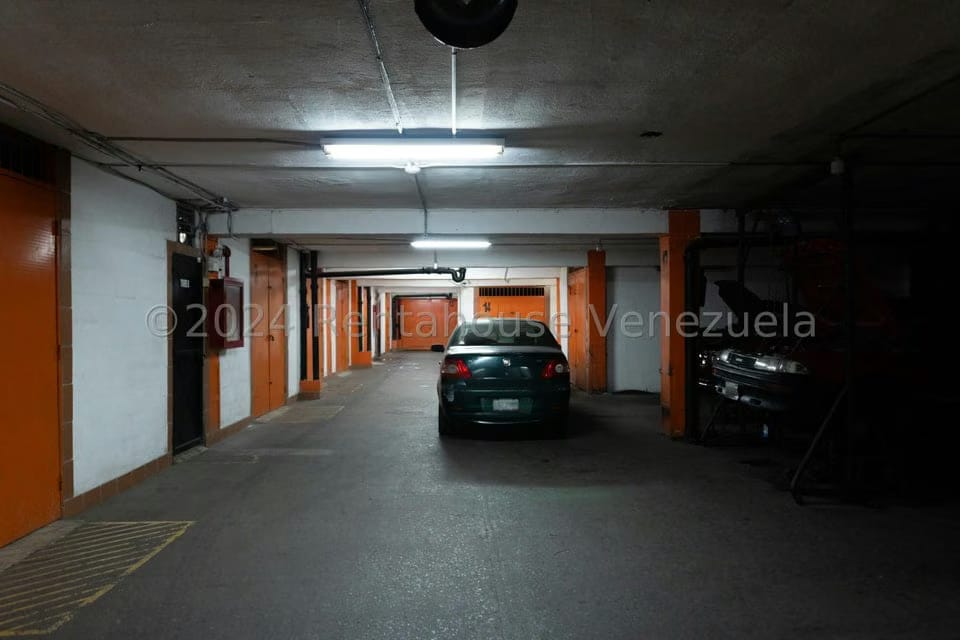 Comercial (Local Comercial) en Venta en La Candelaria, Distrito Metropolitano - 27
