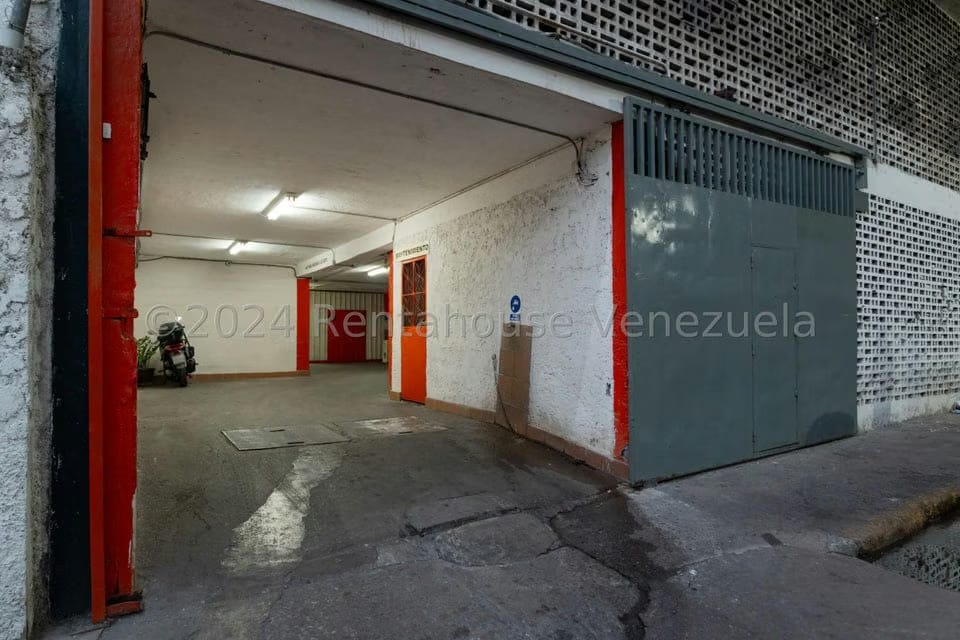Comercial (Local Comercial) en Venta en La Candelaria, Distrito Metropolitano - 38