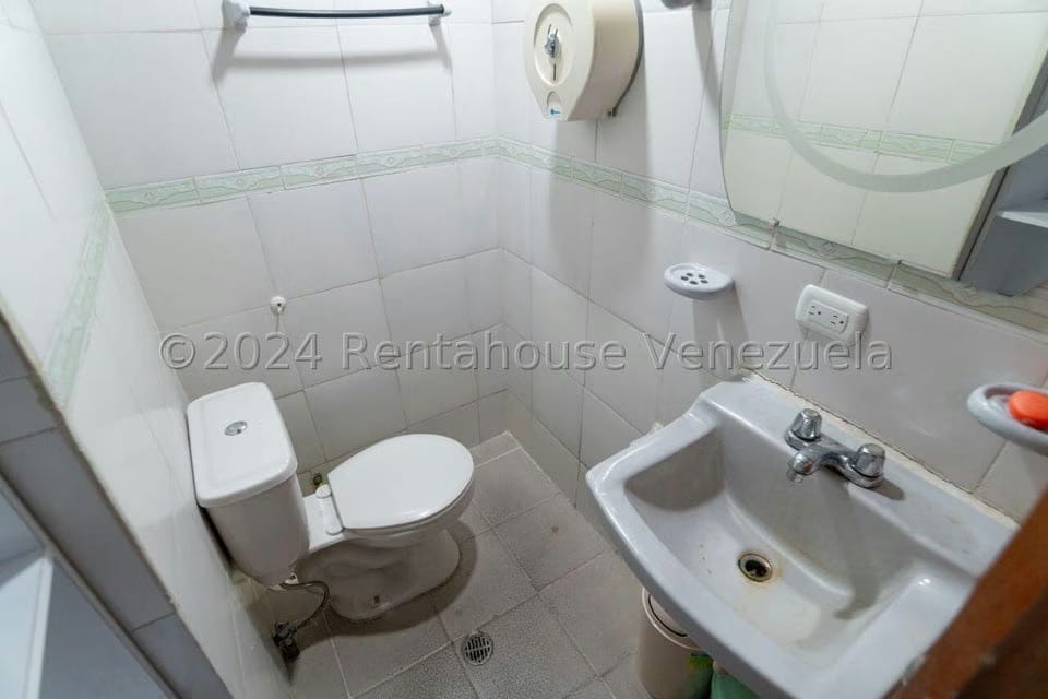 Comercial (Local Comercial) en Venta en La Candelaria, Distrito Metropolitano - 10