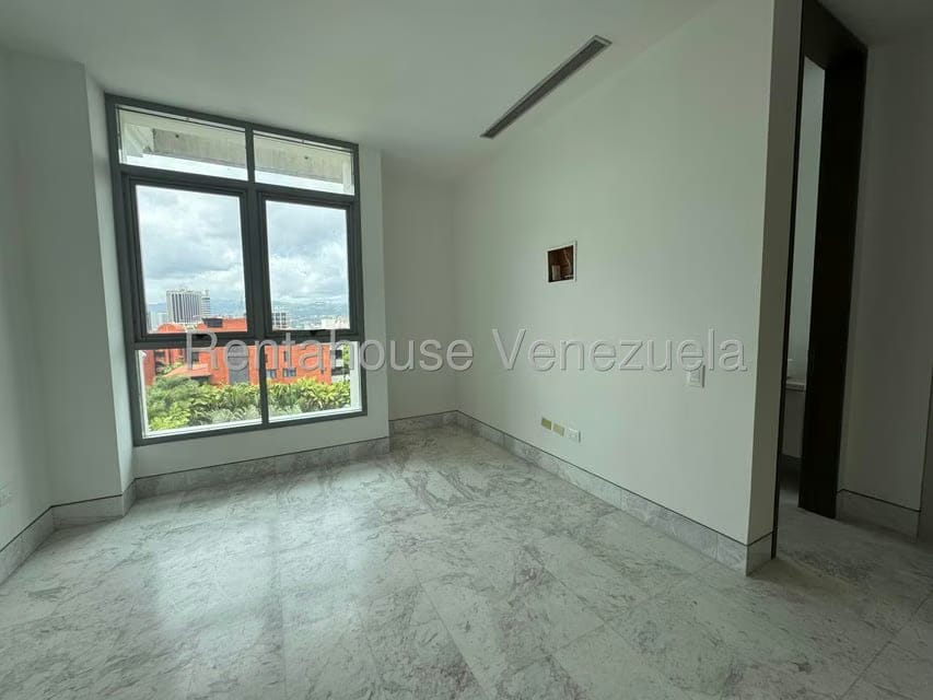 Apartamento (Duplex) en Venta en La Castellana, Distrito Metropolitano - 19