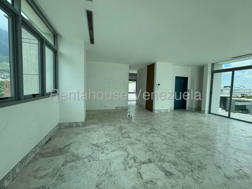 Apartamento (Duplex) en Venta en La Castellana, Distrito Metropolitano - 3