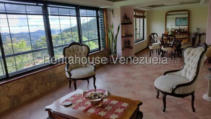 Apartamento (Duplex) en Venta en Lomas de Monte Claro, Distrito Metropolitano - 5