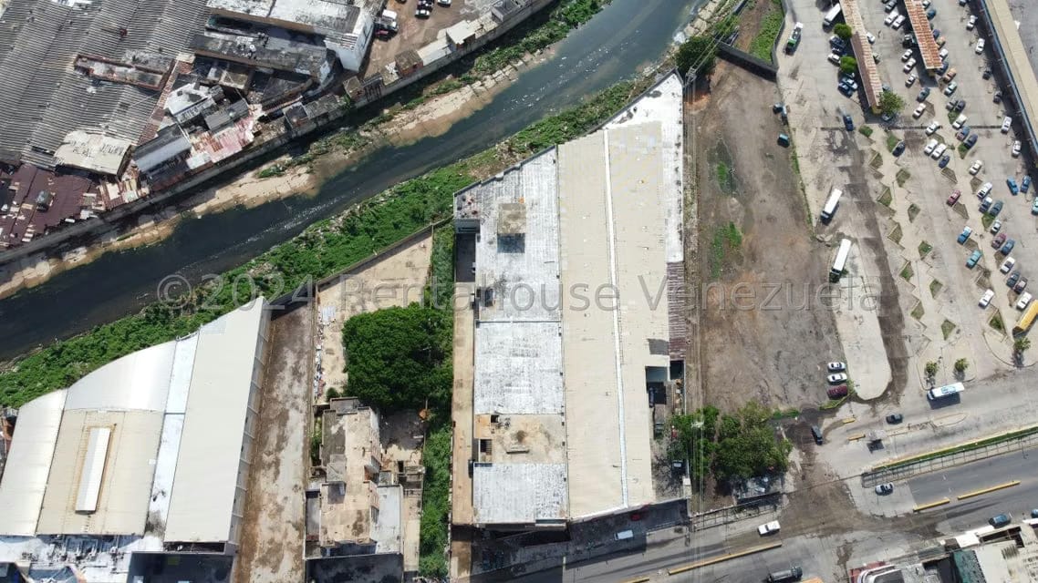 Comercial (Galpon - Deposito) en Venta en Los Haticos, Zulia - 46