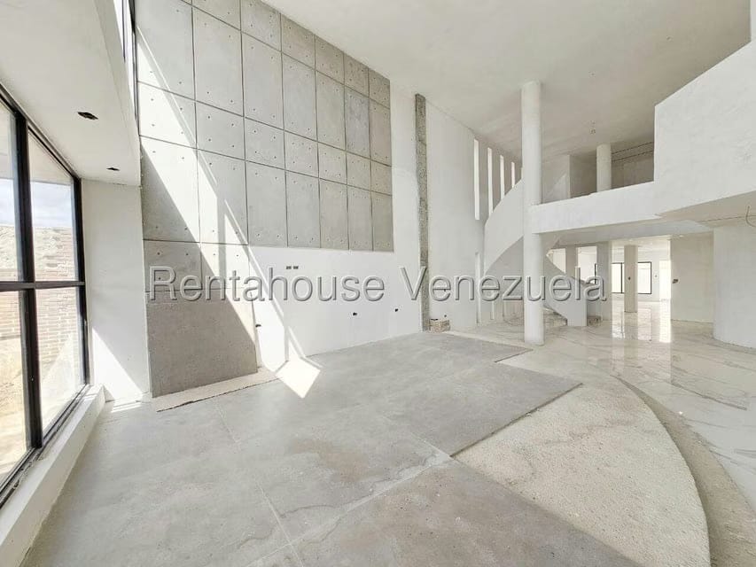 Casa (Multipes Niveles) en Venta en Colinas de Carrizal, Miranda - 19