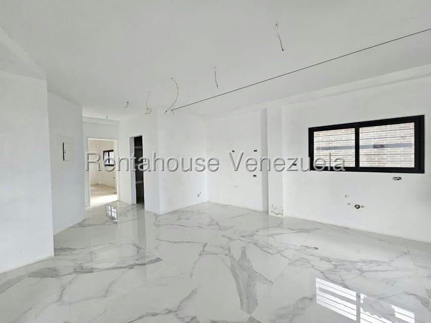 Casa (Multipes Niveles) en Venta en Colinas de Carrizal, Miranda - 21