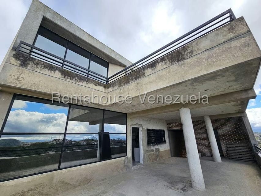Casa (Multipes Niveles) en Venta en Colinas de Carrizal, Miranda - 29