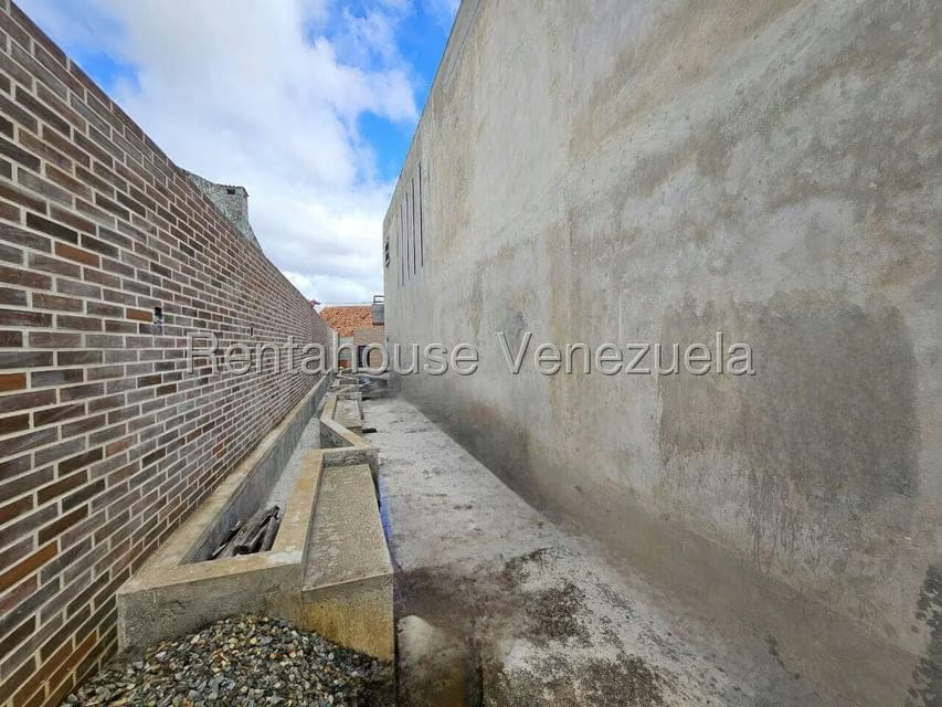 Casa (Multipes Niveles) en Venta en Colinas de Carrizal, Miranda - 30