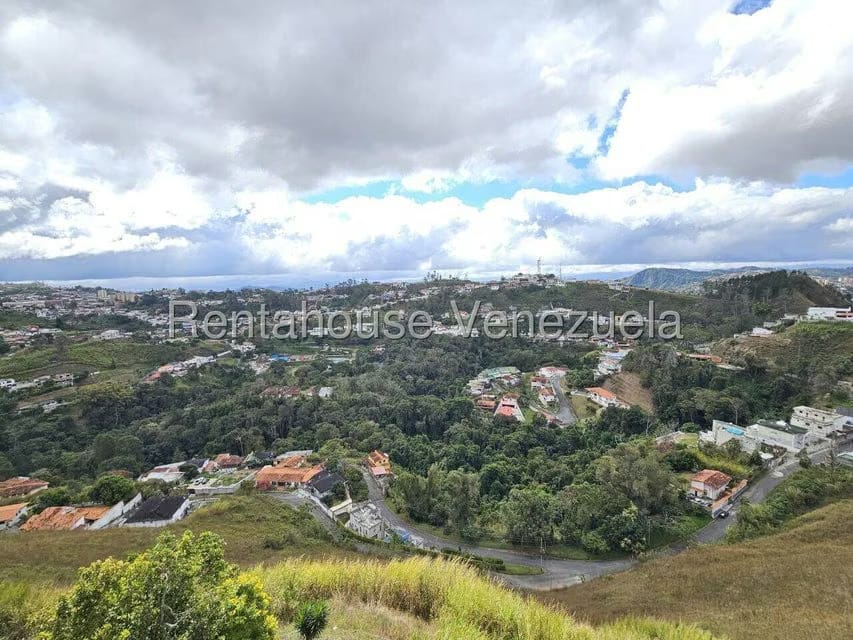 Casa (Multipes Niveles) en Venta en Colinas de Carrizal, Miranda - 33