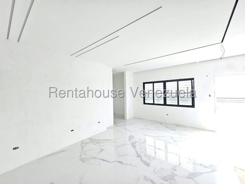 Casa (Multipes Niveles) en Venta en Colinas de Carrizal, Miranda - 40