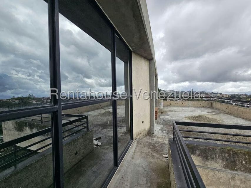 Casa (Multipes Niveles) en Venta en Colinas de Carrizal, Miranda - 45