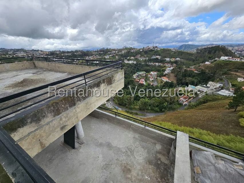 Casa (Multipes Niveles) en Venta en Colinas de Carrizal, Miranda - 46