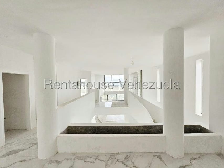 Casa (Multipes Niveles) en Venta en Colinas de Carrizal, Miranda - 51