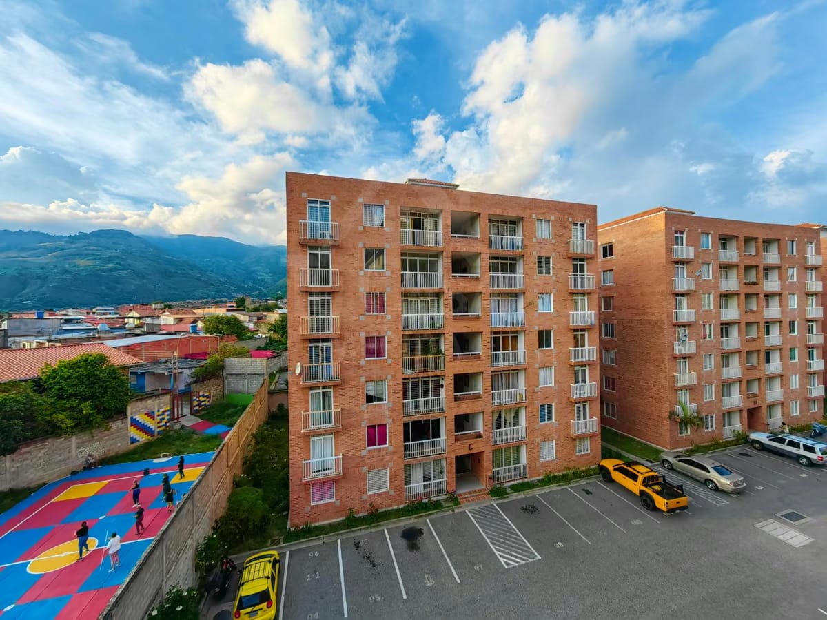 Apartamento en Venta - Res. Campo Alegre - Av. Centenario - Ejido - Estado Mérida - 7
