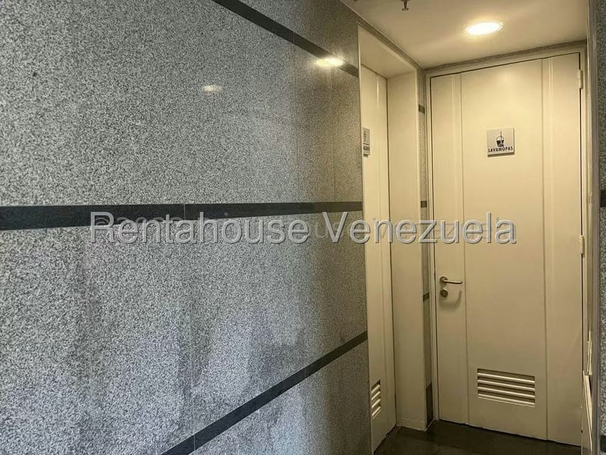 Comercial (Oficina) en Alquiler en Las Mercedes, Distrito Metropolitano - 11