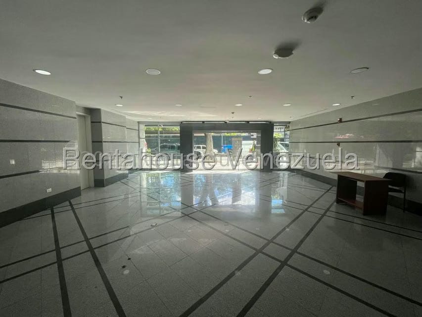 Comercial (Oficina) en Alquiler en Las Mercedes, Distrito Metropolitano - 14