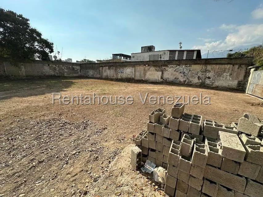 Terreno (Residencial) en Venta en El Cafetal, Distrito Metropolitano - 3