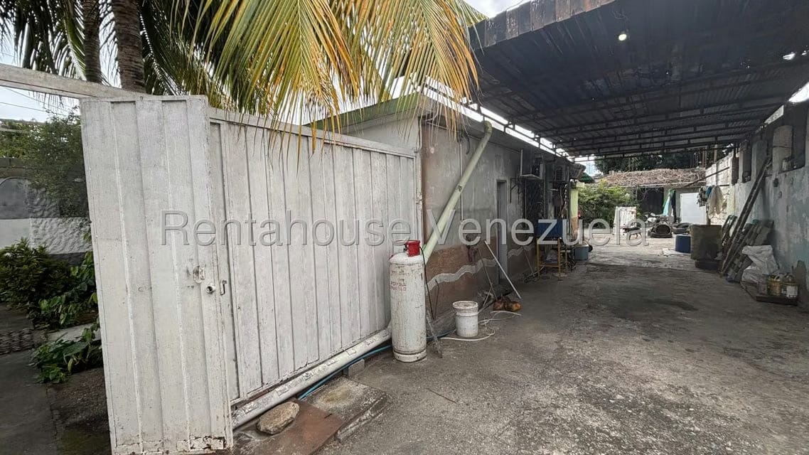 Casa (1 Nivel) en Venta en Zona Oeste, Lara - 11