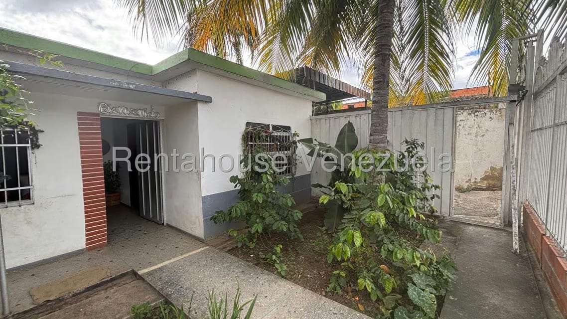 Casa (1 Nivel) en Venta en Zona Oeste, Lara - 3