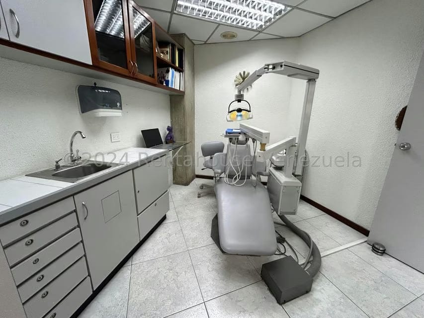 Comercial (Consultorio Medico) en Alquiler en Santa Paula, Distrito Metropolitano - 14