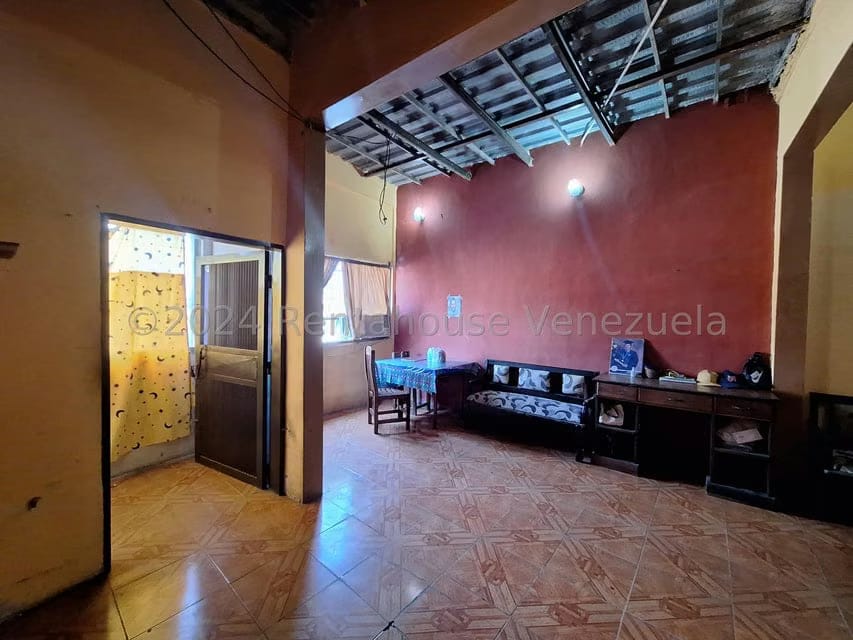 Casa (Multipes Niveles) en Venta en Lourdes, Aragua - 3