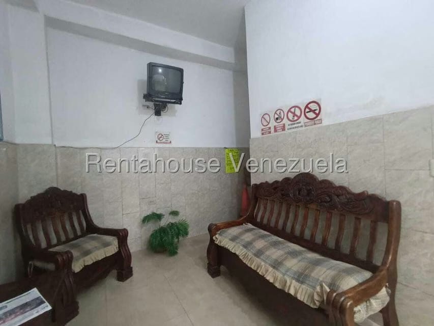 Comercial (Edificio) en Venta en Zona Centro, Aragua - 8